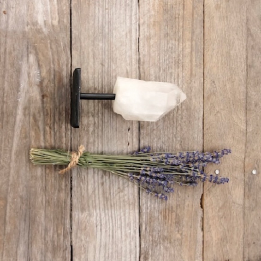 Hippie Naturals ® Inc. Clear Quartz on Stand